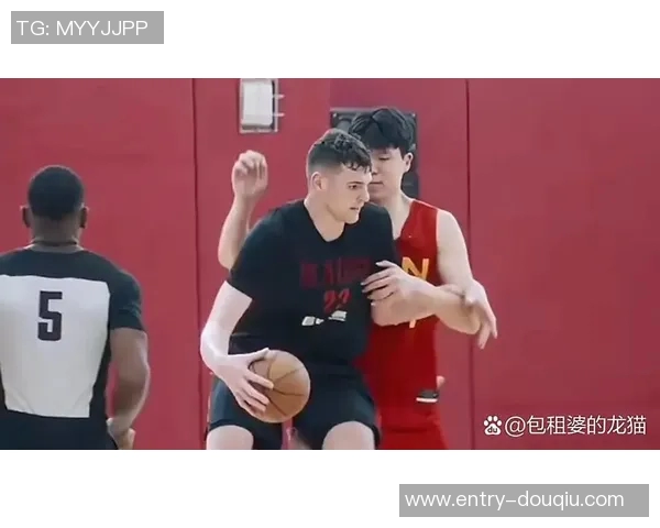 克林根谈进攻篮板重要性：5个前场板助力球队创造更多得分机会